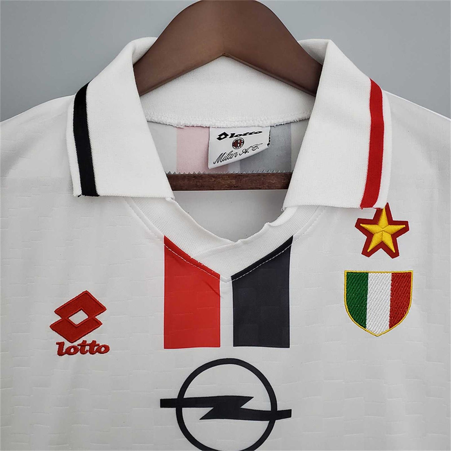 AC Milan 95-97 Away Retro Shirt collar