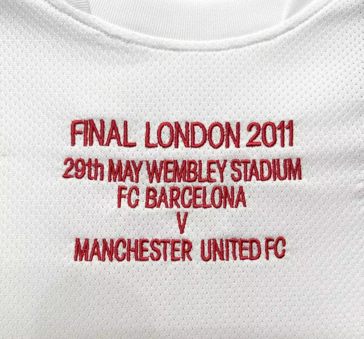 MNU 10-11 Away Shirt european final