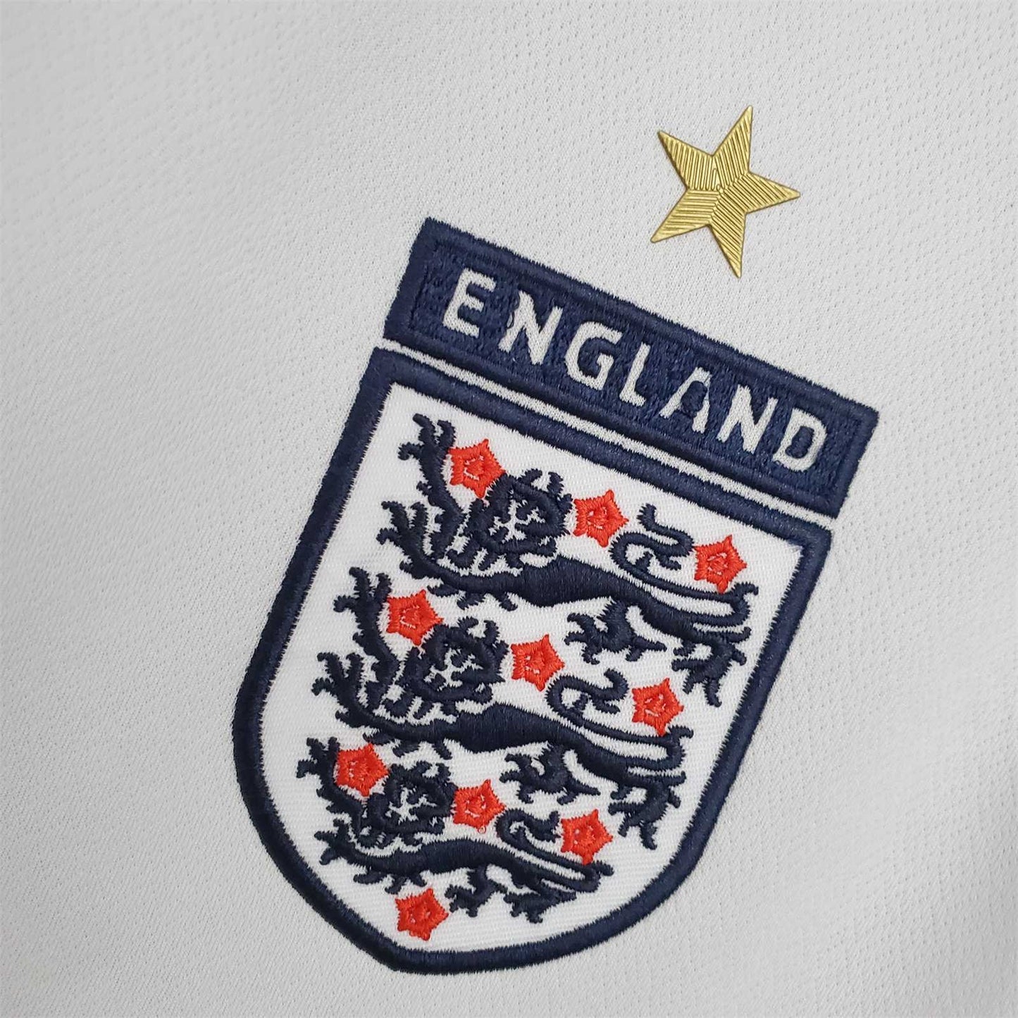 England 06-08 Home Retro Shirt crest