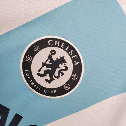 Chelsea 12-13 Away Retro Shirt crest