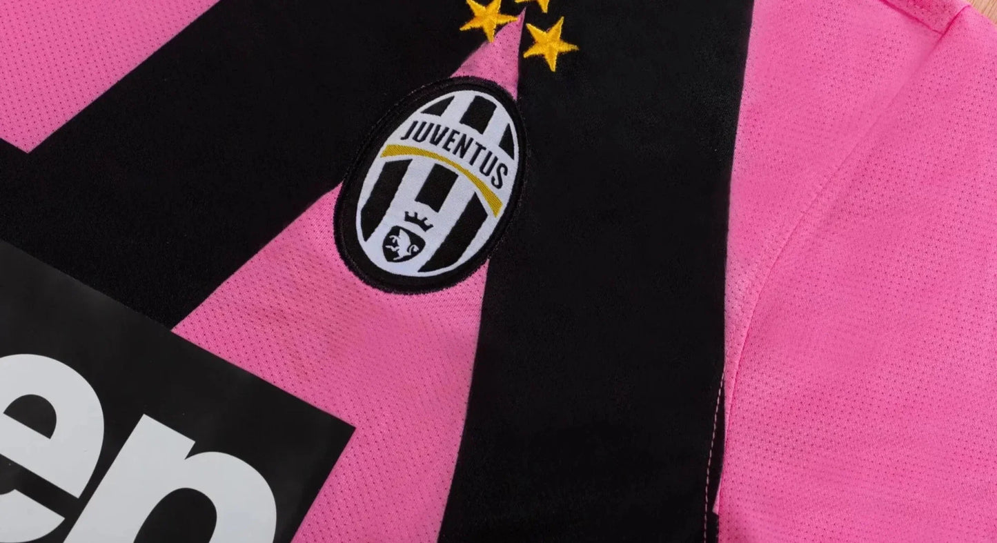 Juventus 12-13 3rd Retro Shirt crest