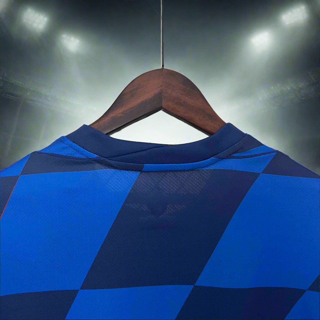 Croatia 24-25 Away Shirt neck