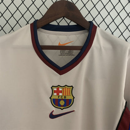 Barcelona 98-01 Away Retro Shirt neck