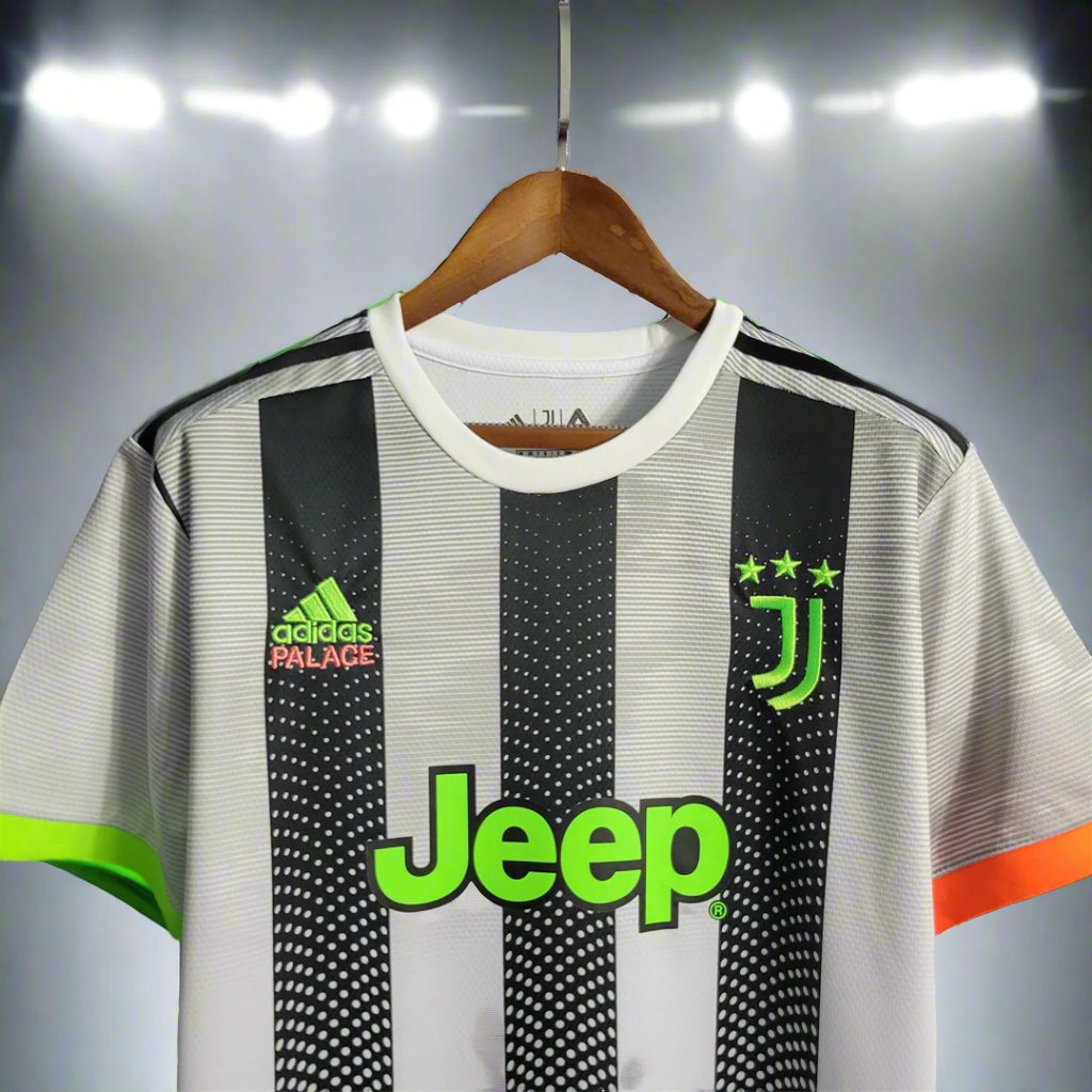 Juventus 19-20 4th Retro Shirt sponsor