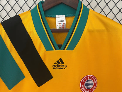 Bayern Munich 93-94 Away Retro Shirt neck