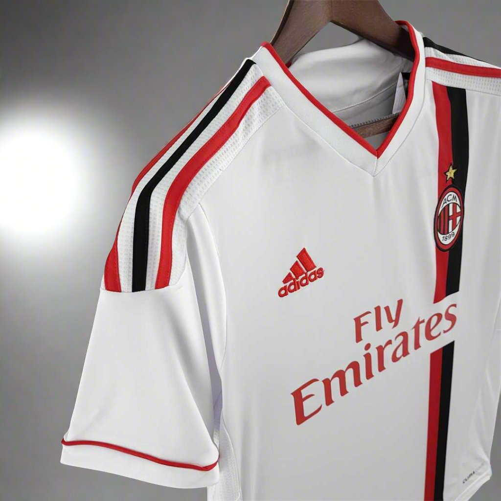 AC Milan 11-12 Away Retro Shirt sponsor