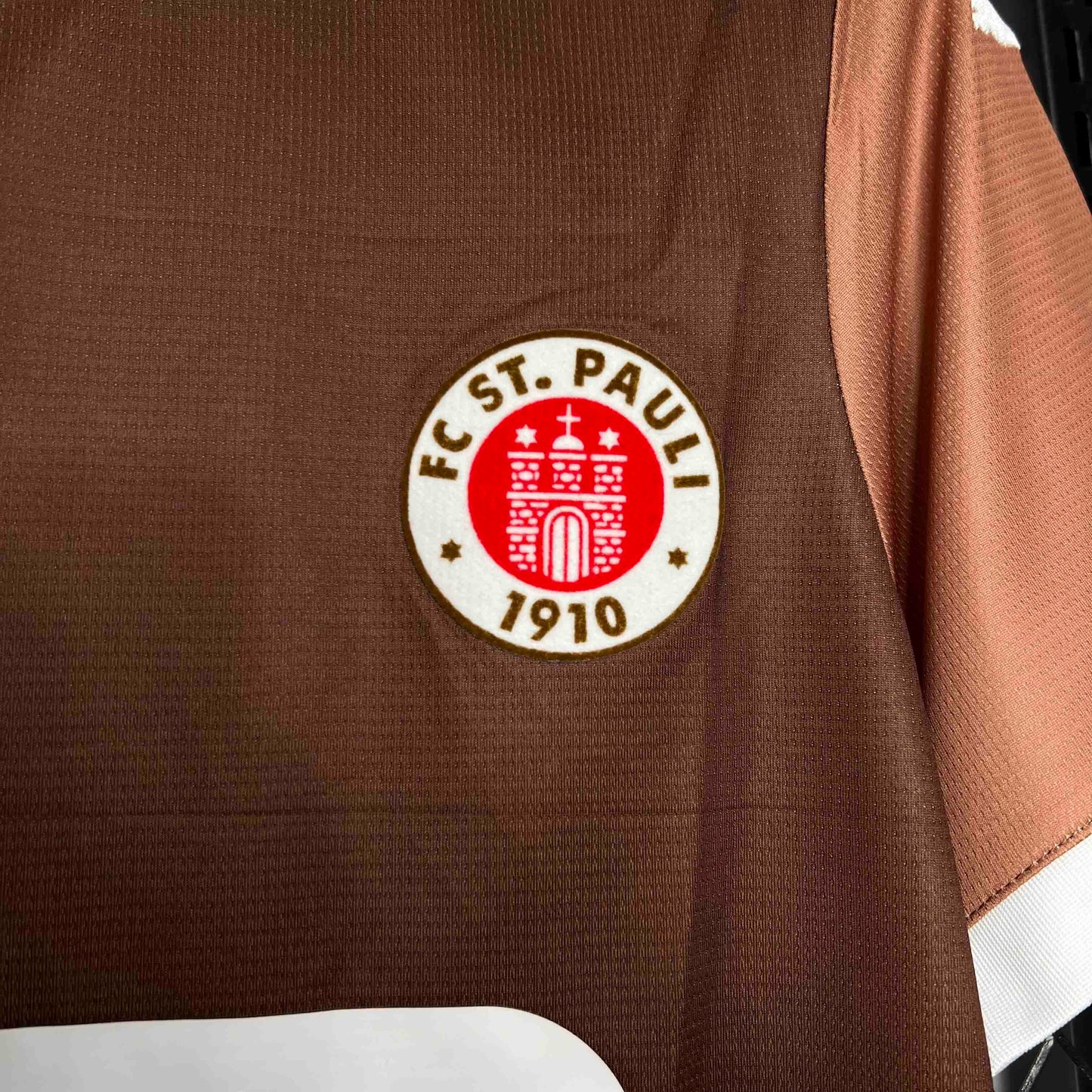 FC St Pauli 24-25 Home Shirt crest