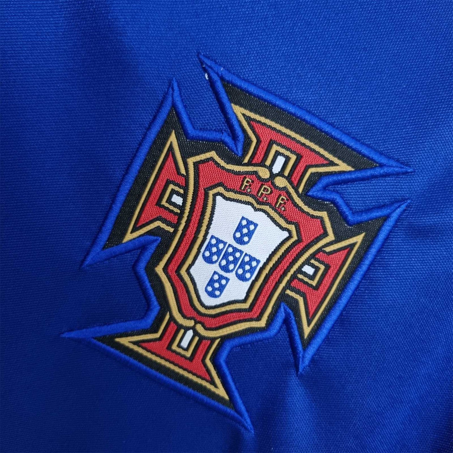 Portugal 97-98 Away Retro Shirt crest