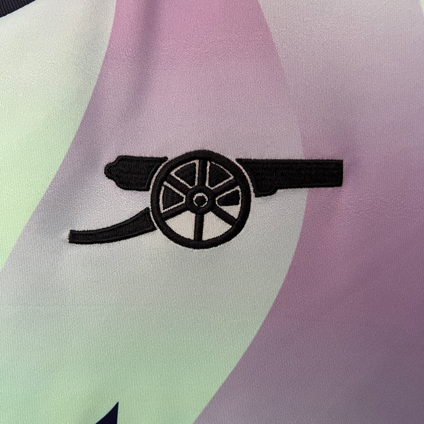 Arsenal 24-25 Third Shirt crest