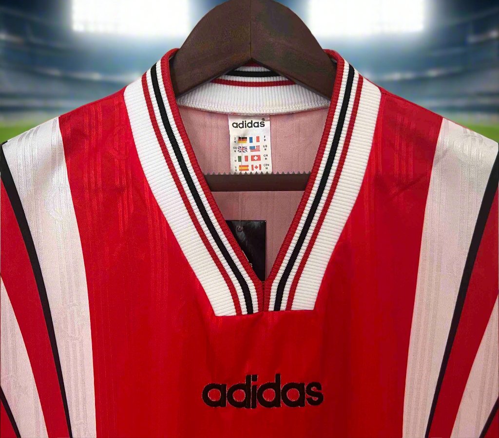 Turkey 96-98 Home Retro Shirt collar