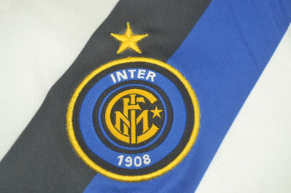 Inter Milan 02-03 Away Retro Shirt crest