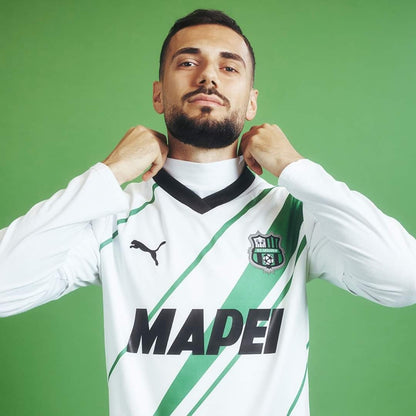 Sassuolo 23-24 Away Shirt model