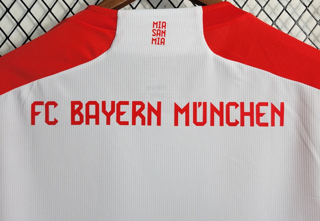 Bayern Munich 23-24 Home Shirt collar