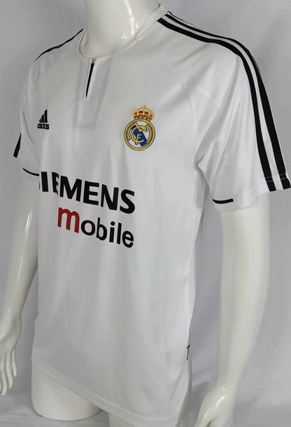 Real Madrid 03-04 Home Retro Shirt badge