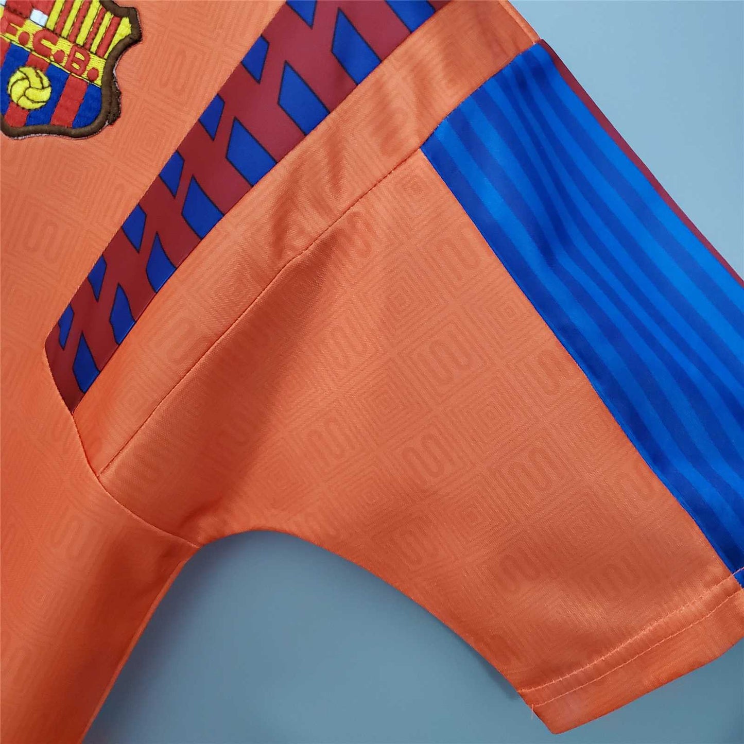 Barcelona 91-92 Away Retro Shirt sleeve