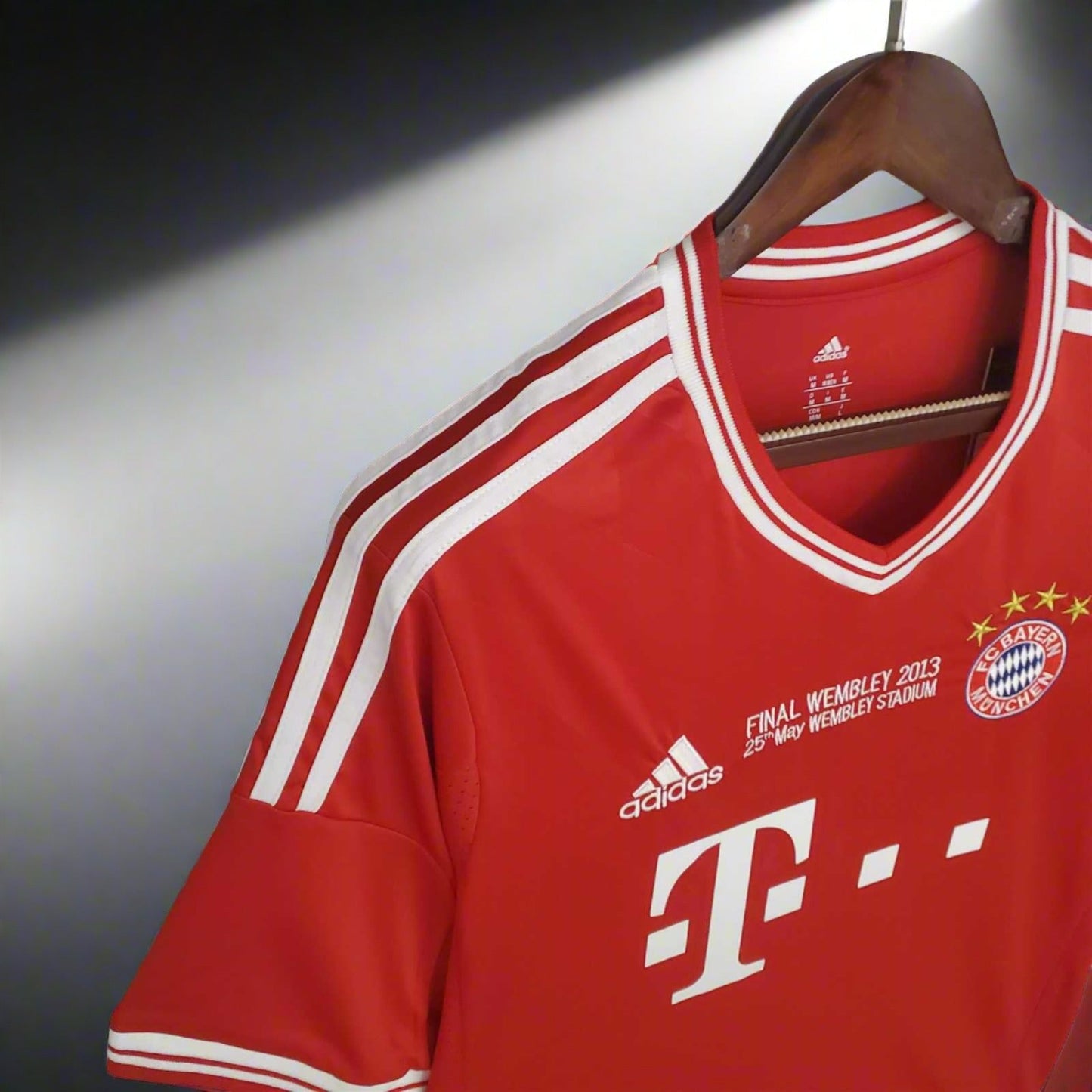 Bayern Munich 13-14 Home Retro Shirt side