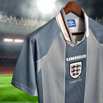 England 96-98 Away Retro Shirt collar