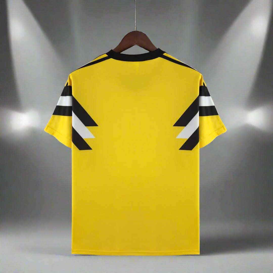 Borussia Dortmund DFB-Pokal Final Retro Shirt rear