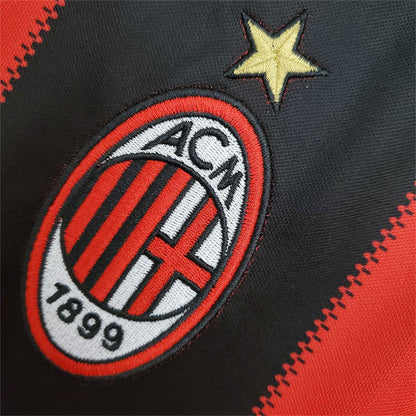 AC Milan 10-11 Home Retro Shirt crest