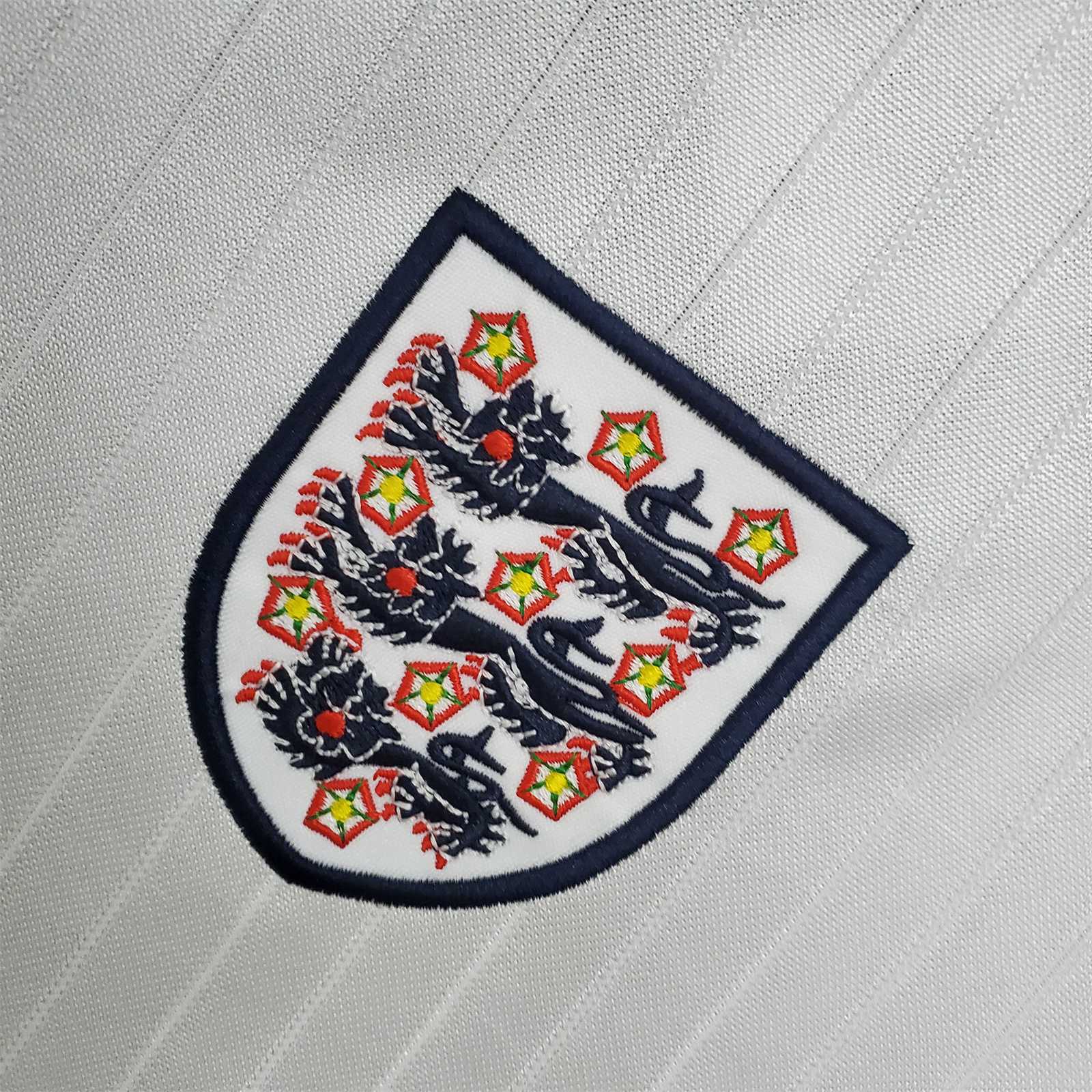 England 84-87 Home Retro Shirt crest