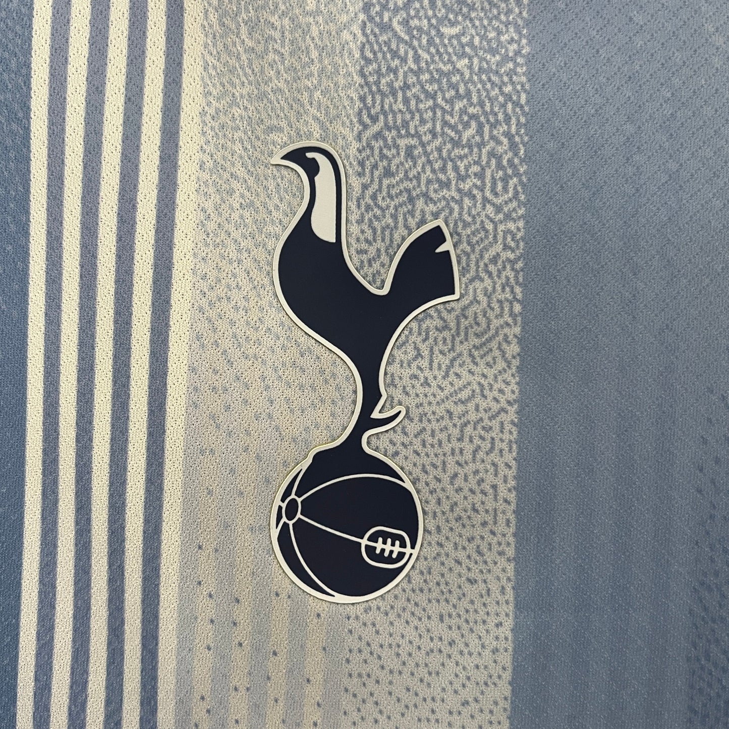 Tottenham Hotspur 24-25 Away Shirt badge