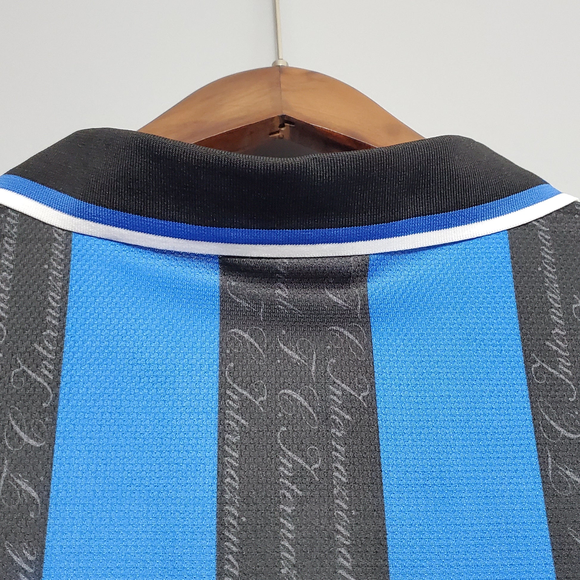 Inter Milan 97-98 Home Retro Shirt collar