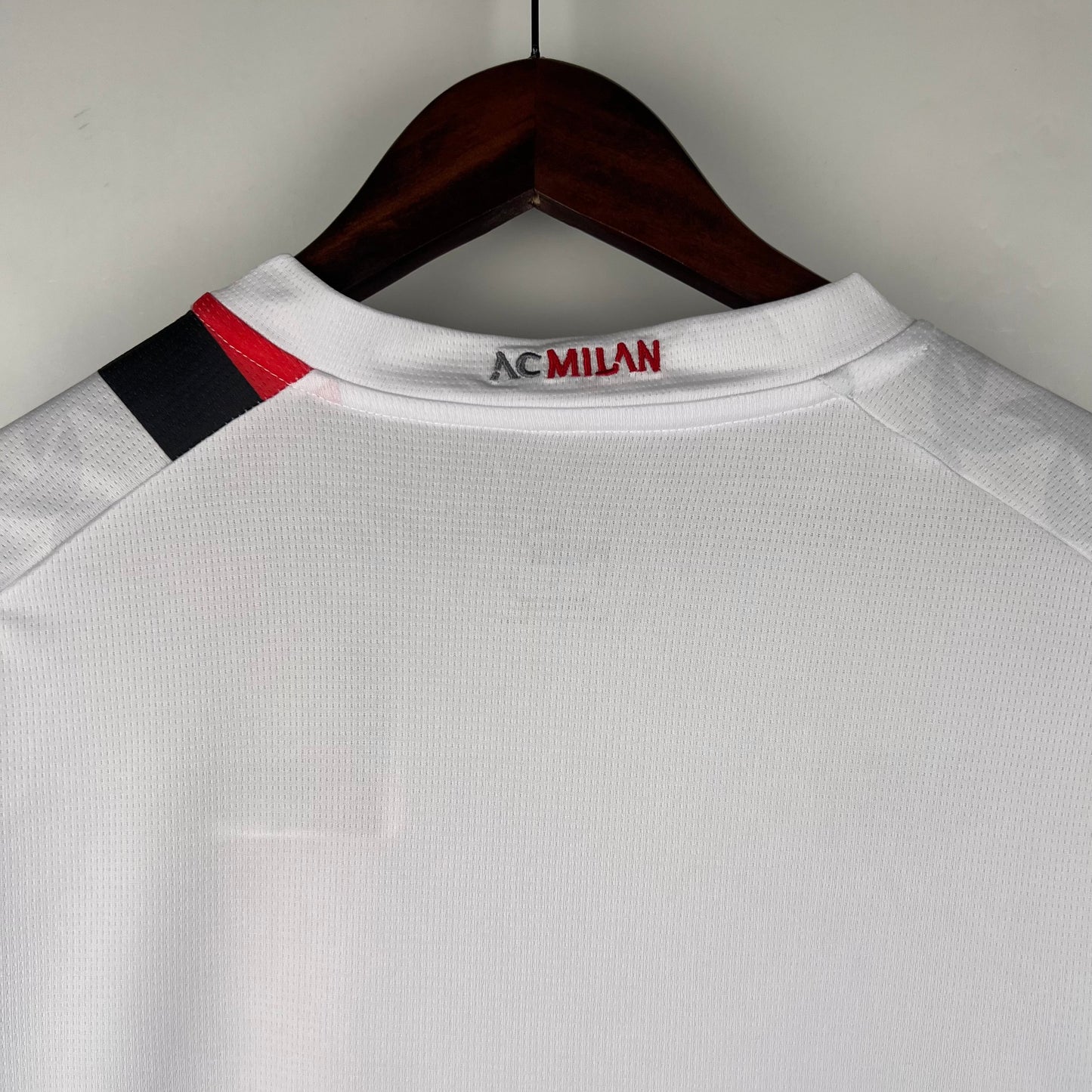 AC Milan 23-24 Away Shirt collar