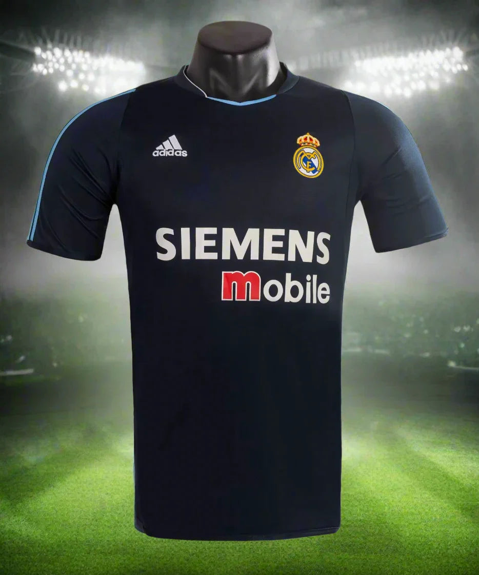 Real Madrid 03-04 Away Retro Shirt