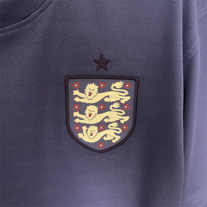 England 24-25 Away Shirt crest