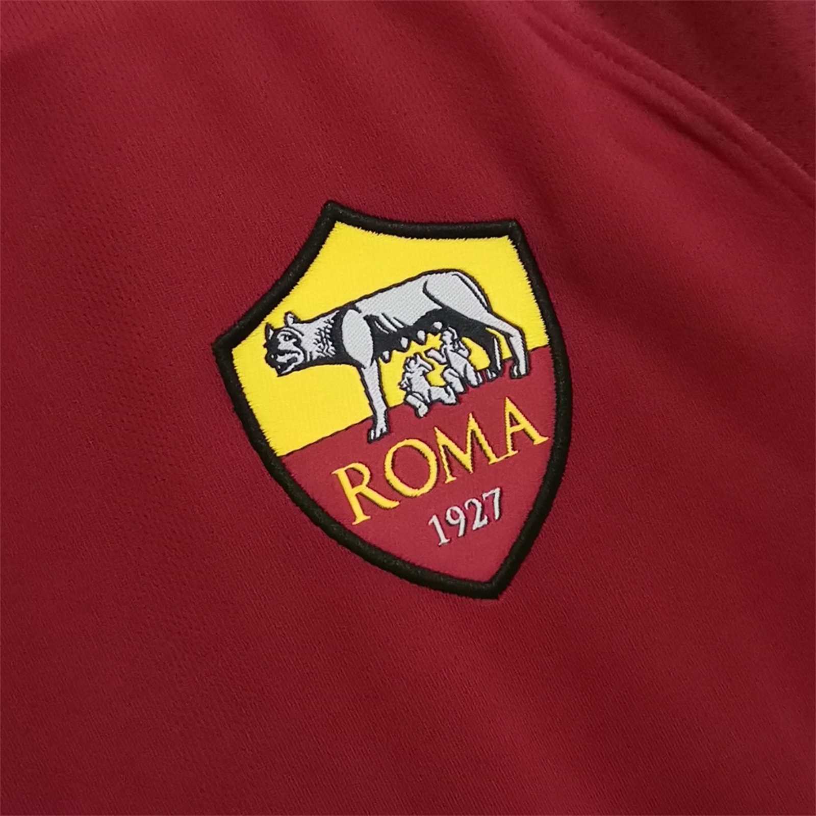 Roma 17-18 Home Retro Shirt crest