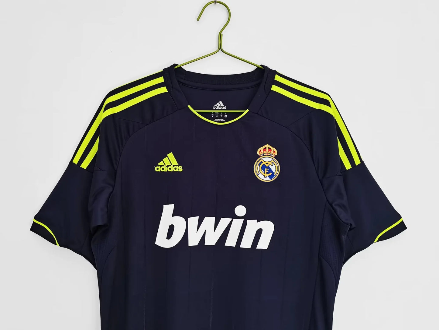 Real Madrid 12-13 Away Retro Shirt sponsor