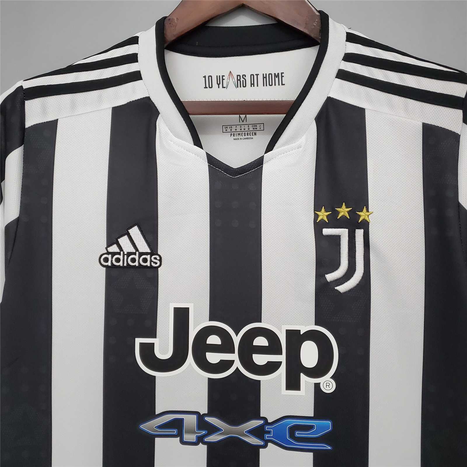 Juventus 21-22 Home Shirt sponsor