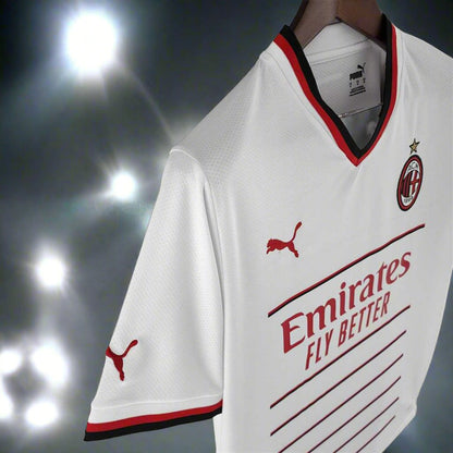 AC Milan 22-23 Away Shirt sponsor