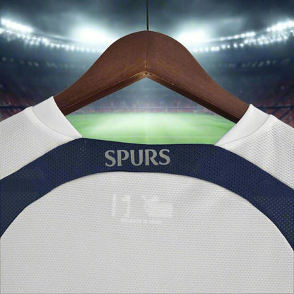 Tottenham Hotspur 06-08 Home Retro Shirt design