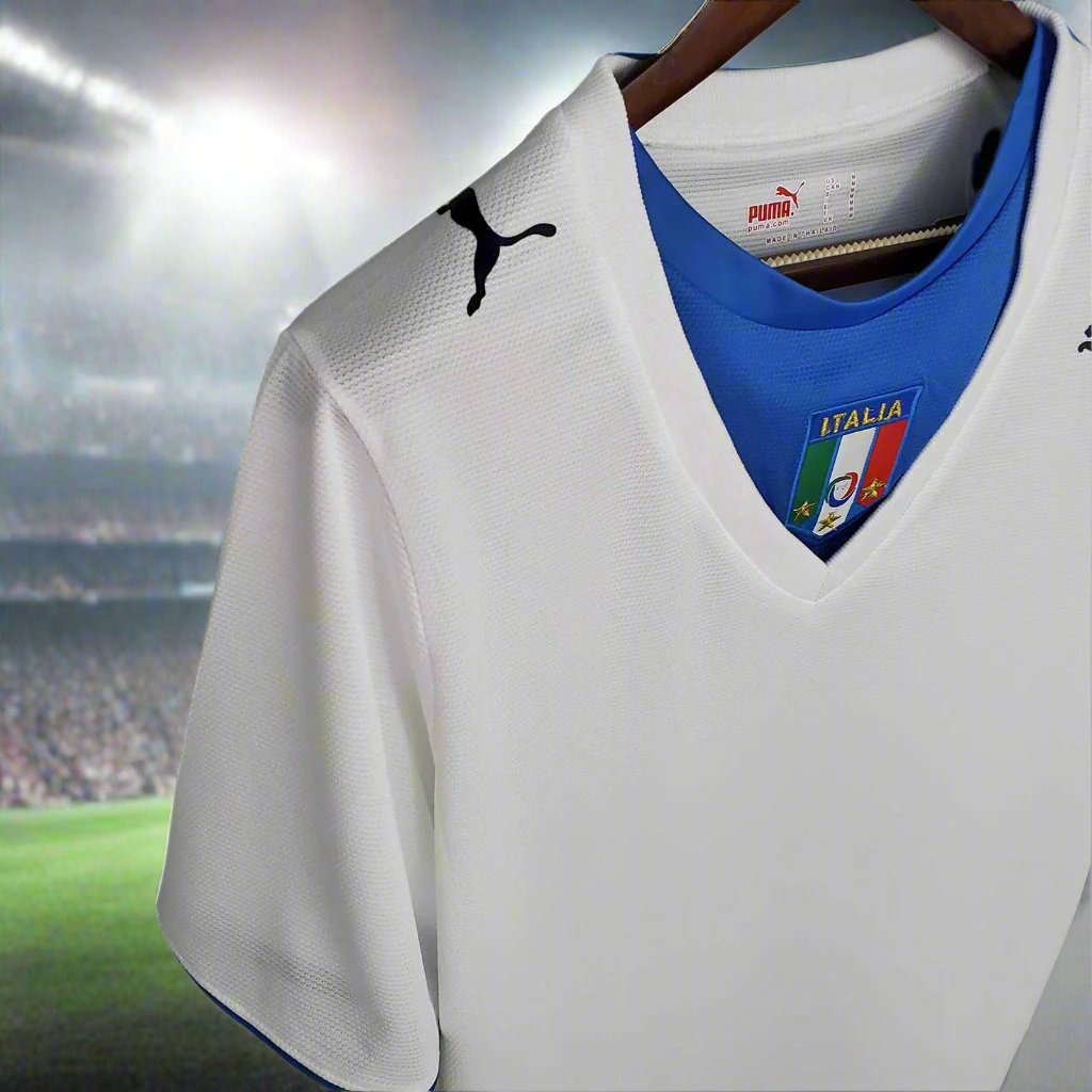 Italy 06-08 Away Retro Shirt side