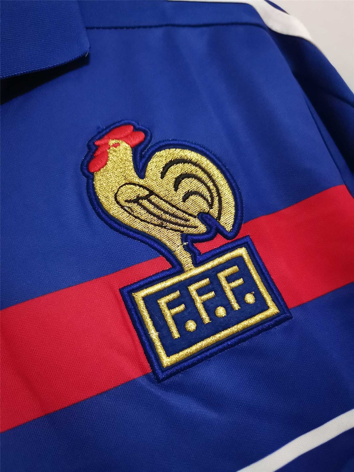 France 84-86 Home Retro Shirt crest