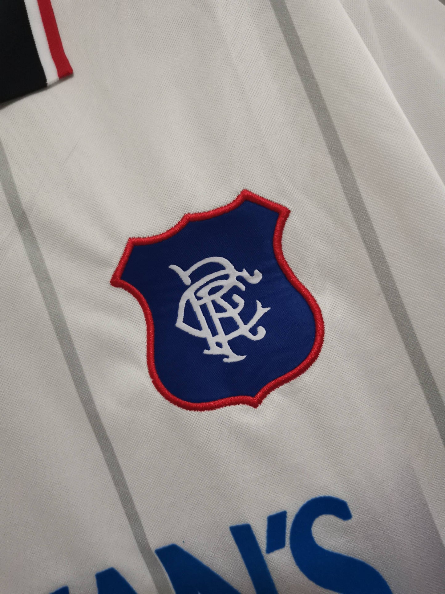 Rangers  97-98 Away Retro Shirt crest