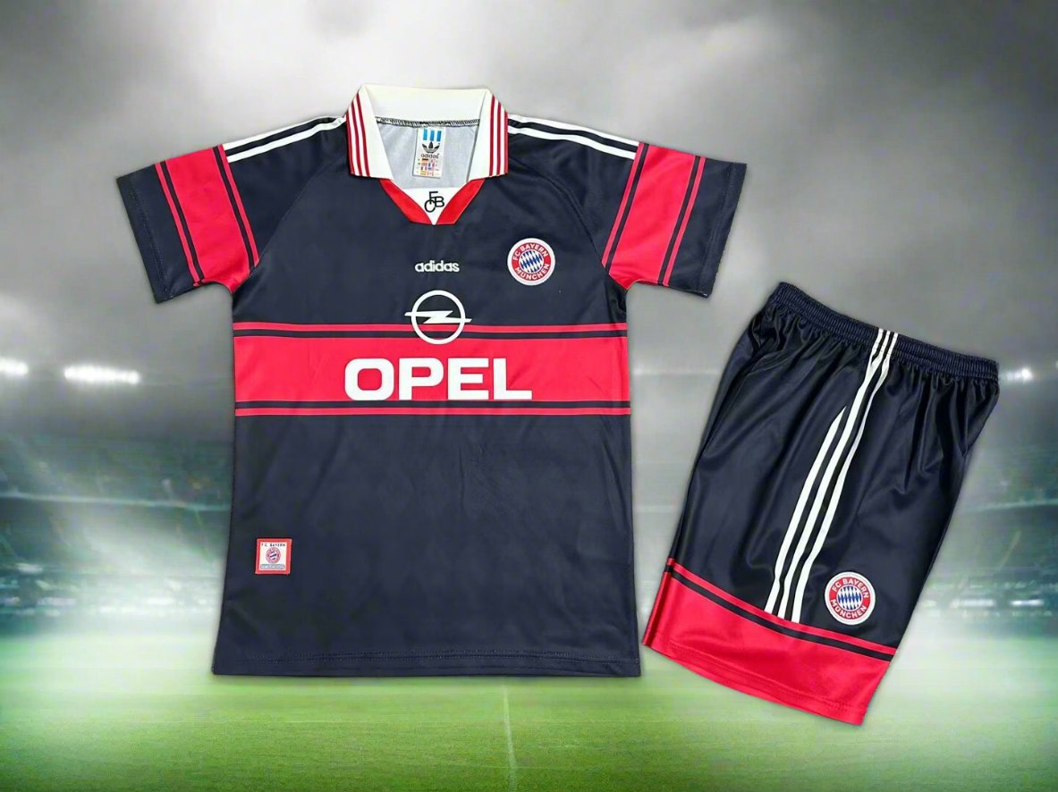 Bayern Munich Kids 97-99 Home Retro Kit