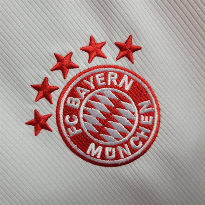 Bayern Munich 23-24 Home Shirt crest