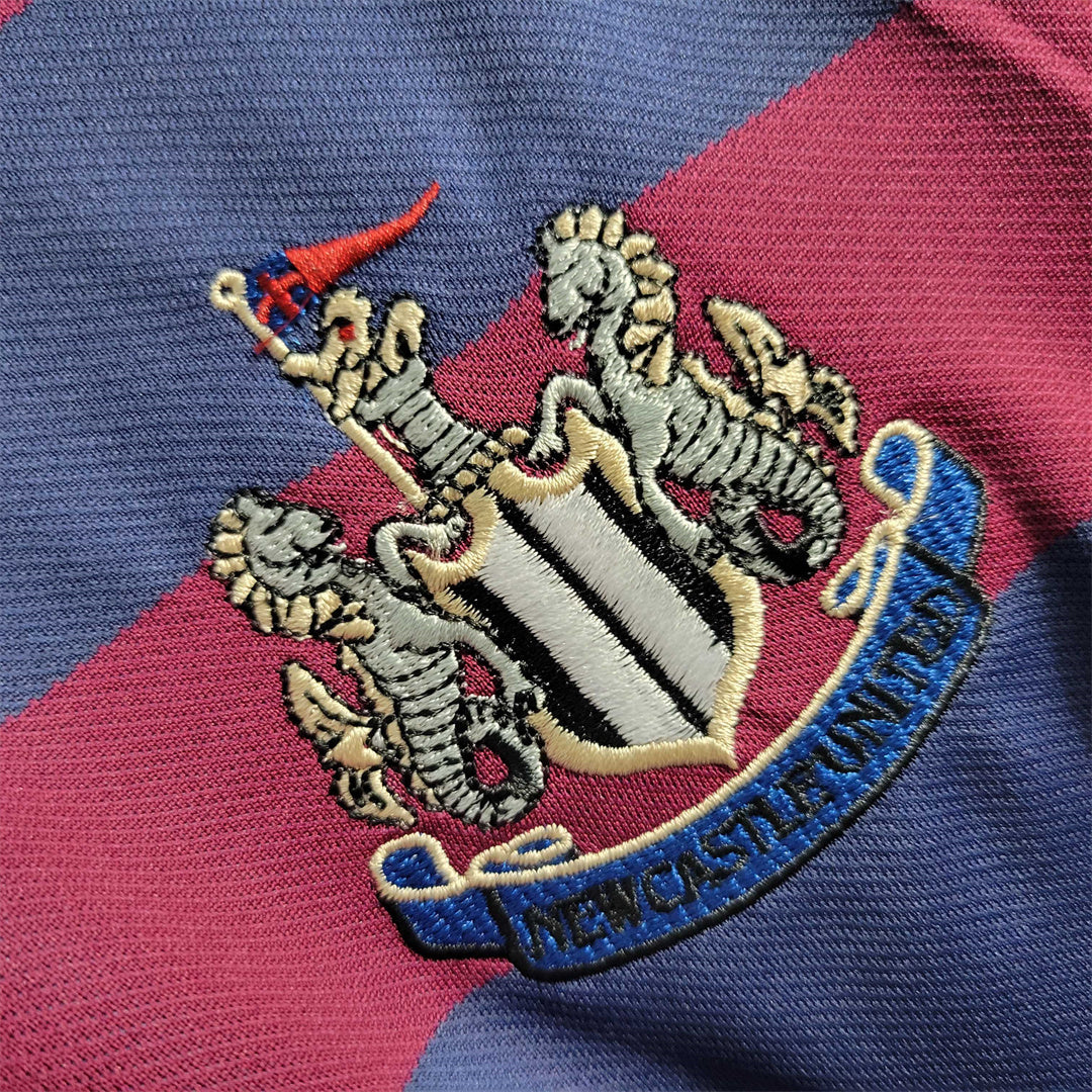 Newcastle United 95-96 Away Shirt badge