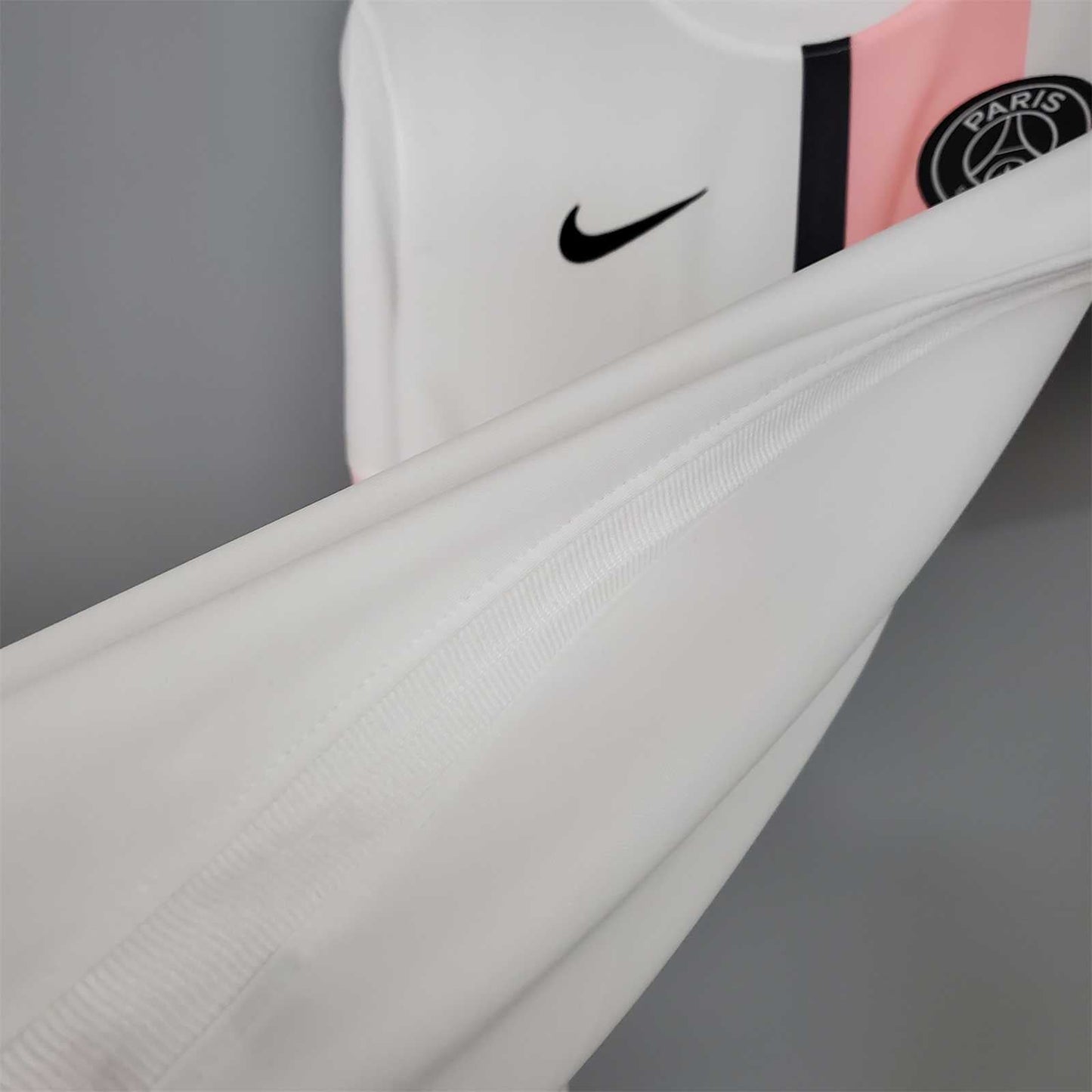 PSG 21-22 Away Shirt side