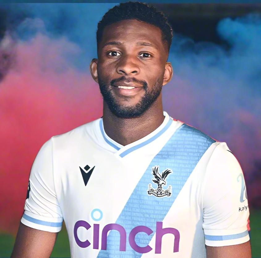 Crystal Palace 23-24 Away Shirt model