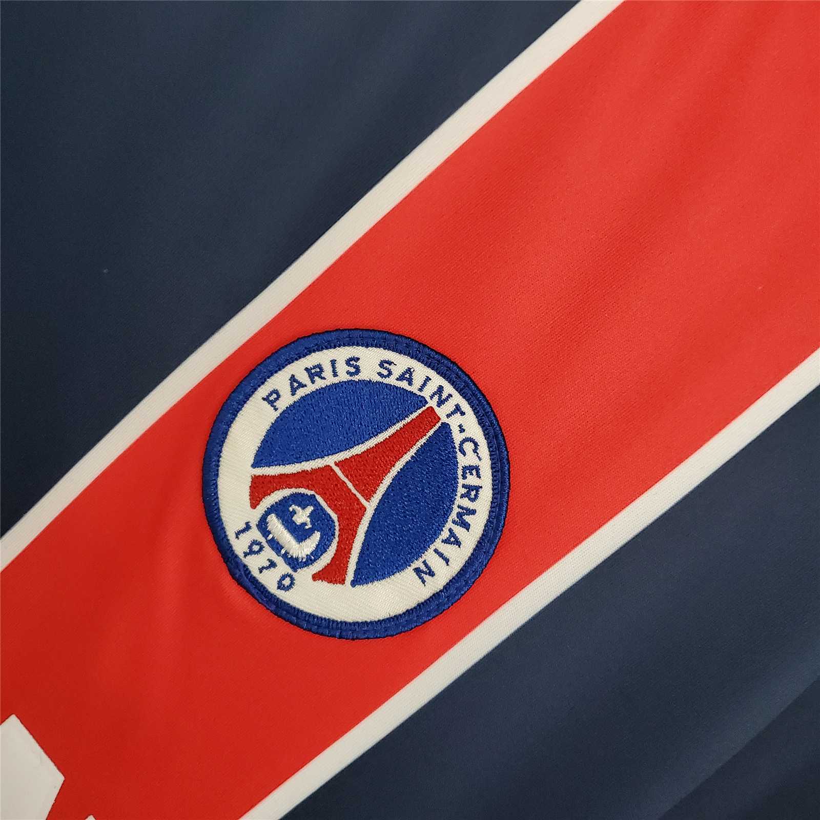 PSG 02-03 Home Retro Shirt badge