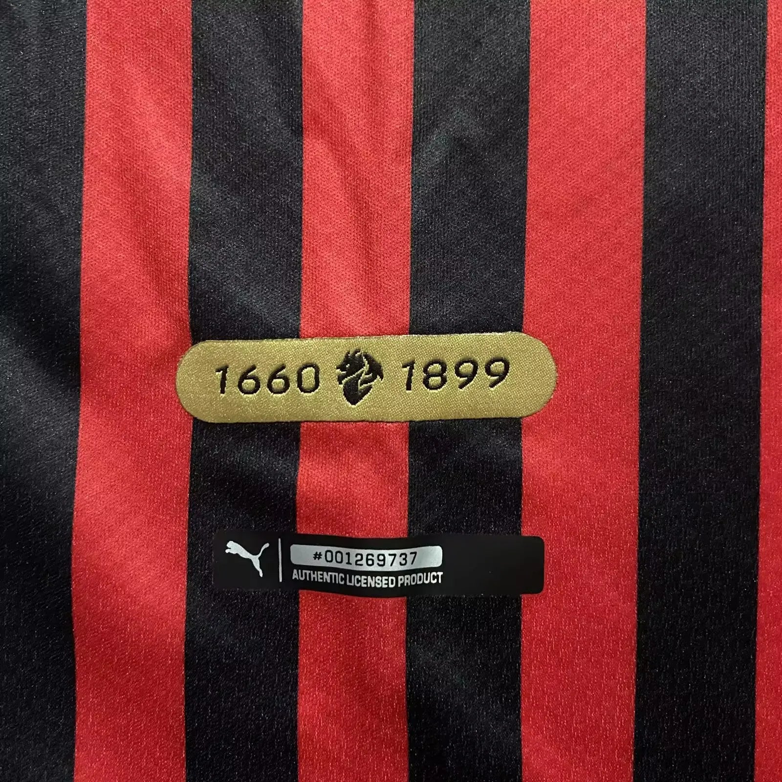 AC Milan 19-20 Home Anniversary Retro Shirt licence