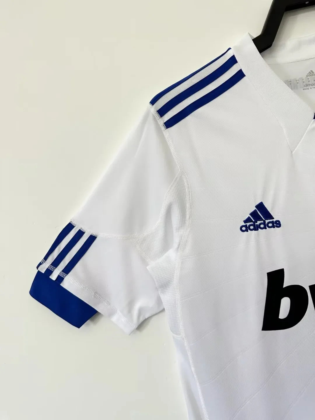 Real Madrid 10-11 Home Retro Shirt brand