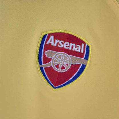 Arsenal 03-04 Away Retro Shirt crest