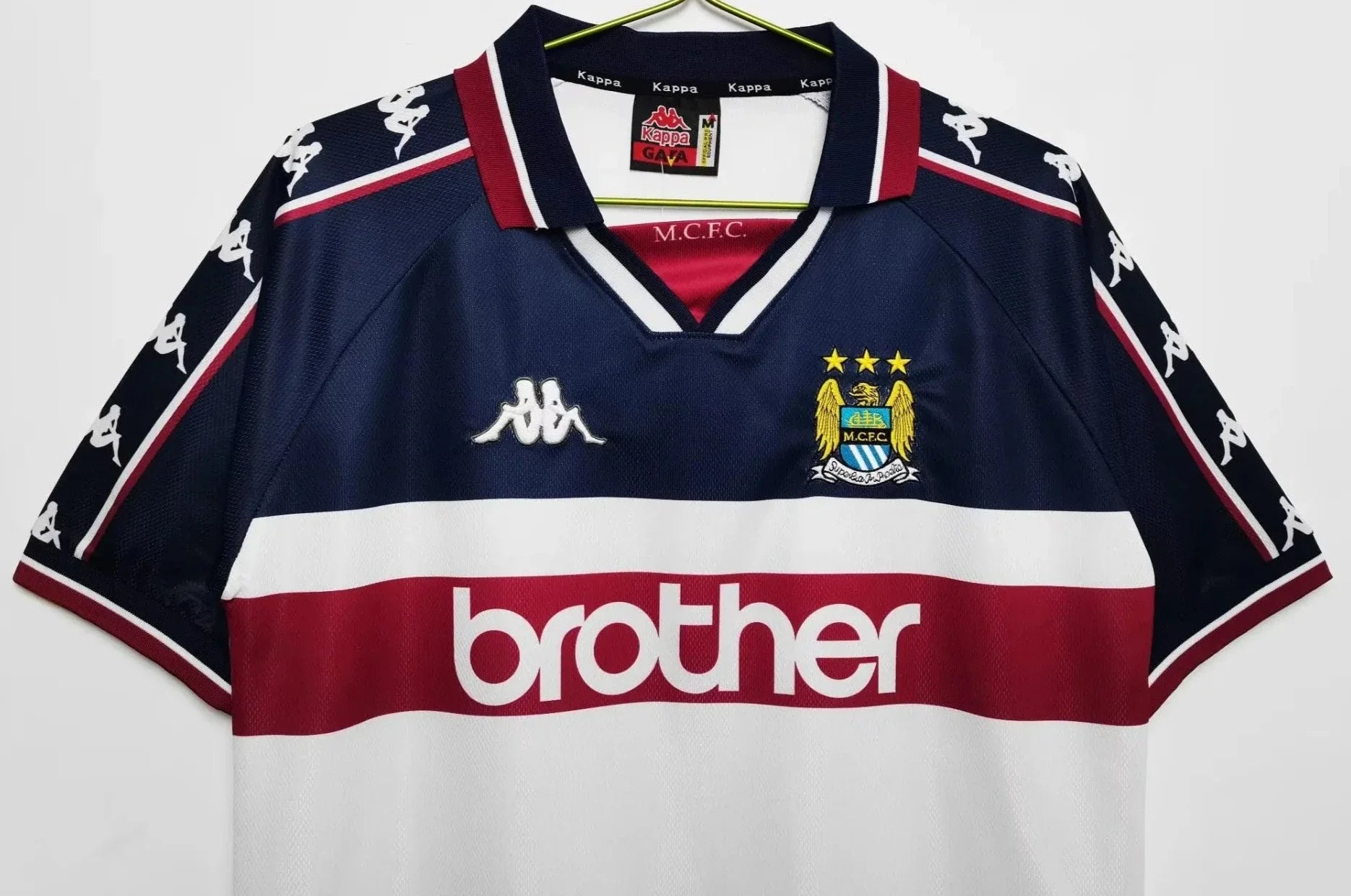 Manchester City 97-98 Away Shirt badge