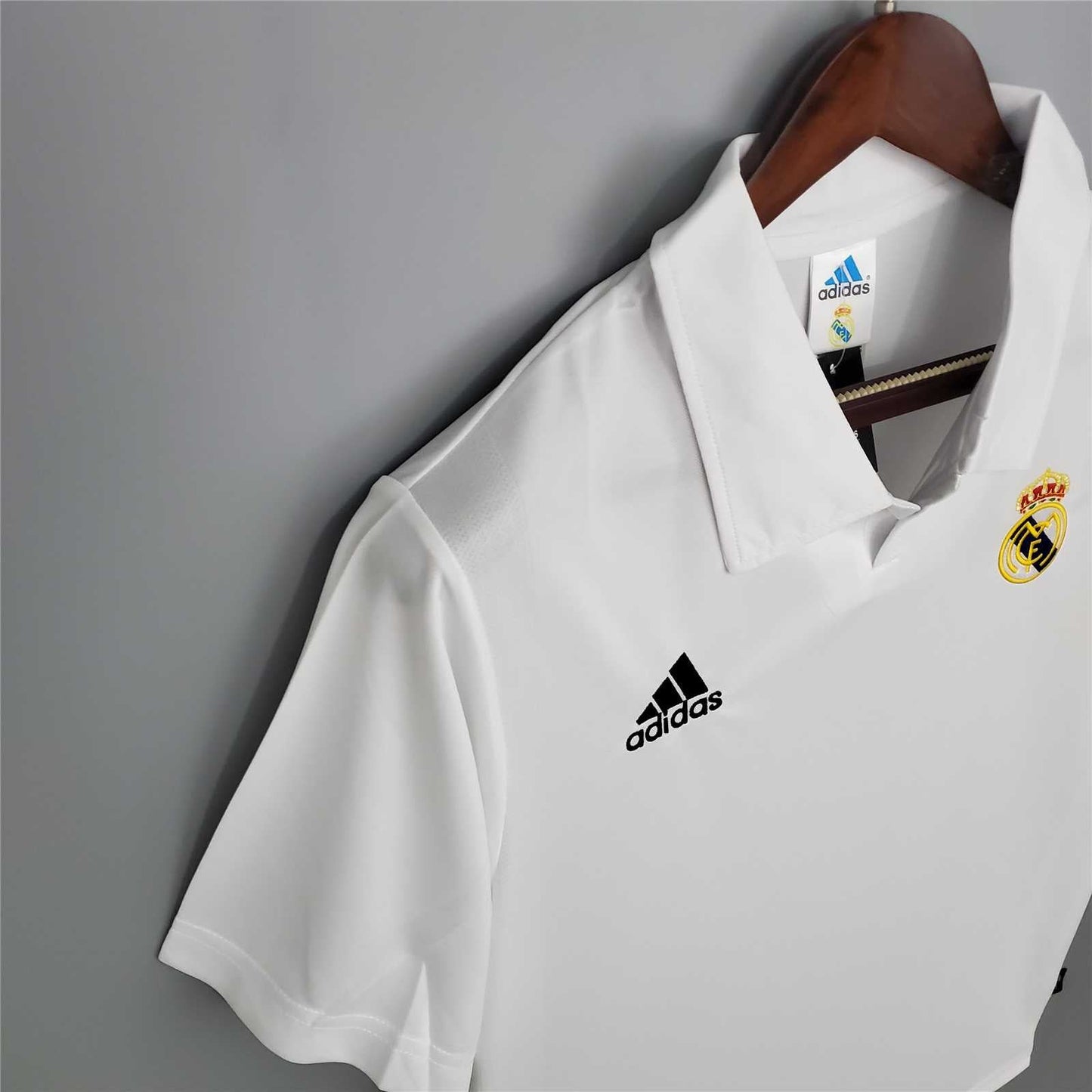 Real Madrid 02-03 European Home Retro Shirt side