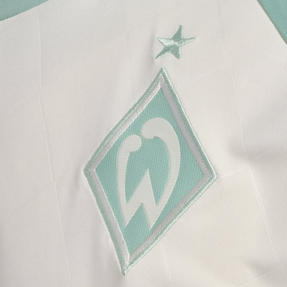 Werder Bremen 24-25 Away Shirt crest