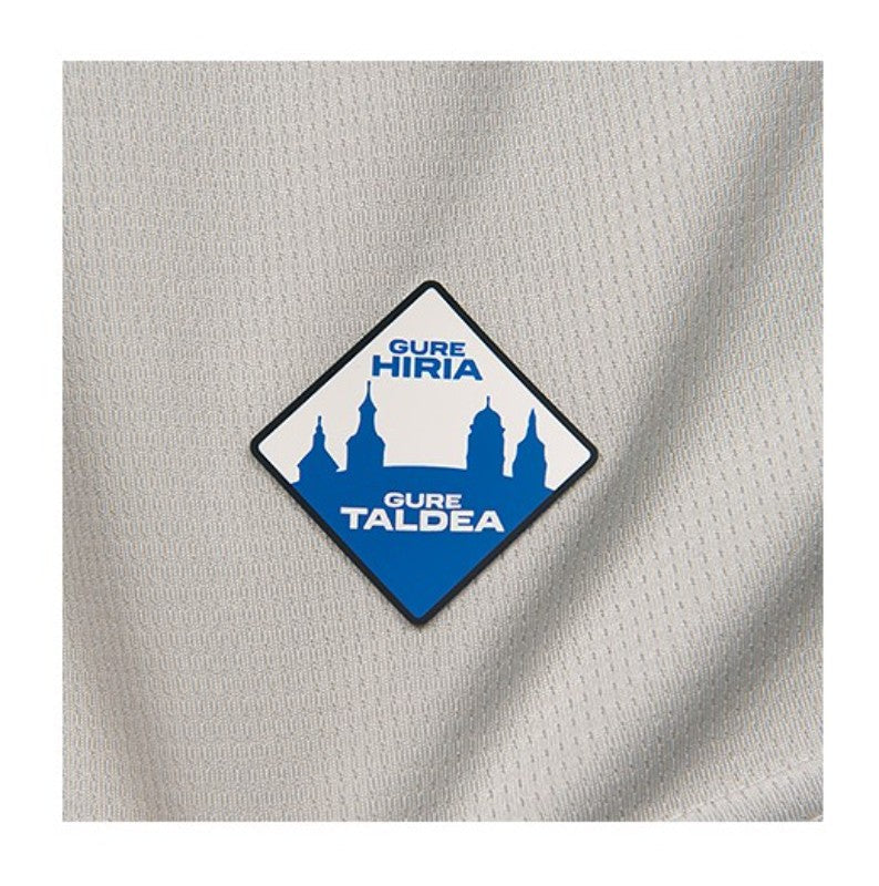 Deportivo Alaves 24-25 Away Shirt logo